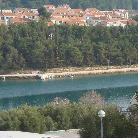 Mia Stari Grad