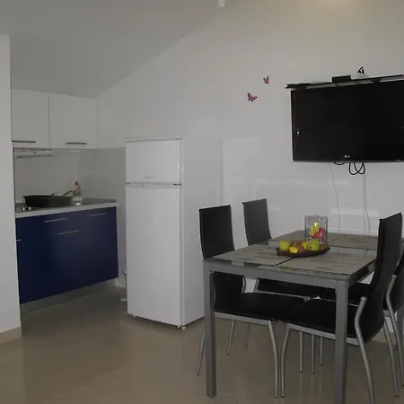 Mia Apartment