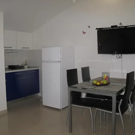 Mia Apartment