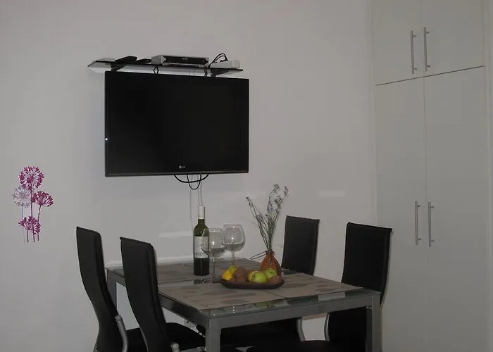 Mia * סטארי גראד