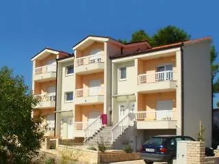 Mia דירה סטארי גראד